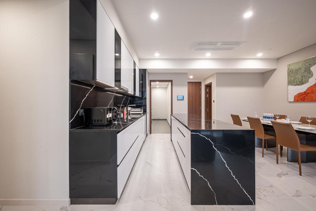 Căn hộ Metropole Prestige *